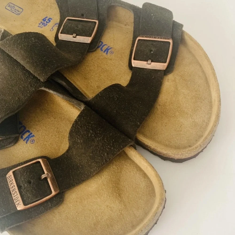 NWOB Birkenstock Arizona Brown Suede Double-Strap Slides Men Size 12 Outdoor